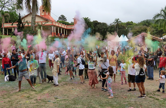 G1 - Templo Hare Krishna em Pinda sedia festival 'Mantra pela Paz