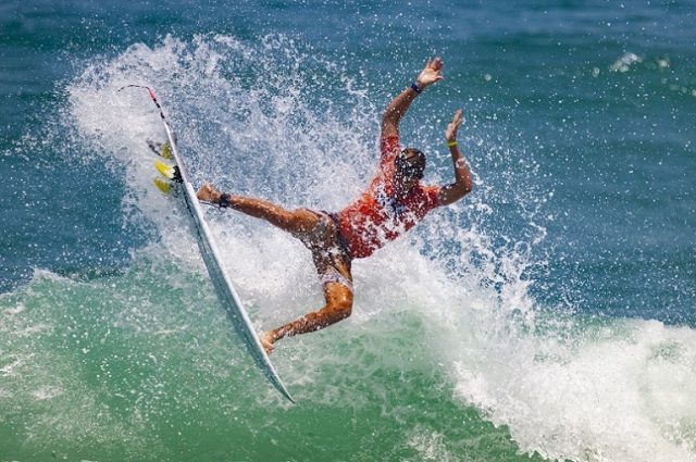 3-SURF-EM-MARESIAS-Foto-Marcos-Bonello