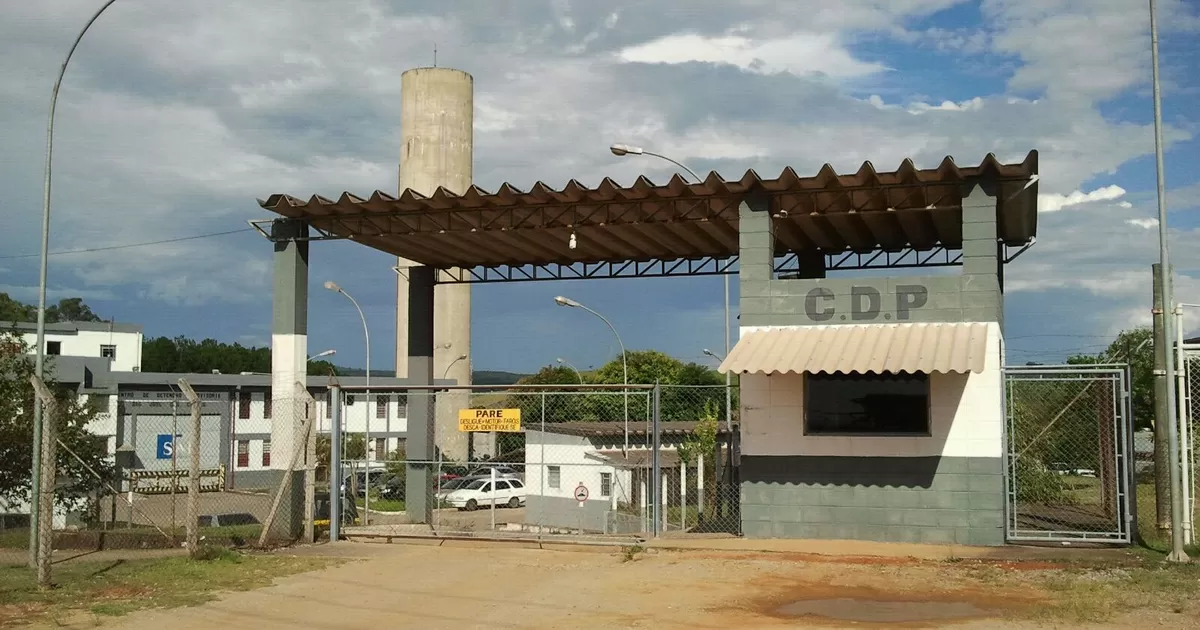 P1 de Potim e CDP de São José dos Campos interceptam drogas com familiares de presos em dia de visita P1 de Potim e CDP de São José dos Campos interceptam drogas com familiares de presos em dia de visita